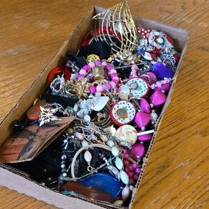 Broken, Wearable And Mismatched Jewelry Bundle # 12